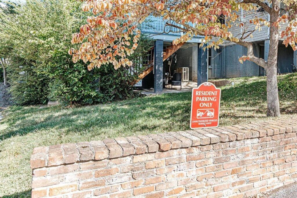 Staunton Underground Apartment Exterior photo